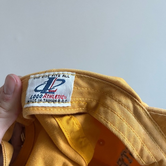 Pittsburgh Steelers Yellow Adjustable Hat - Picture 5 of 6